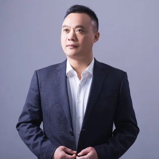 周成松老师照片